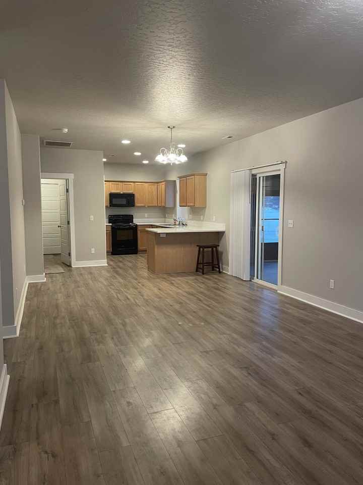 447 N Baxter Way #1 - Photo 5 of 33