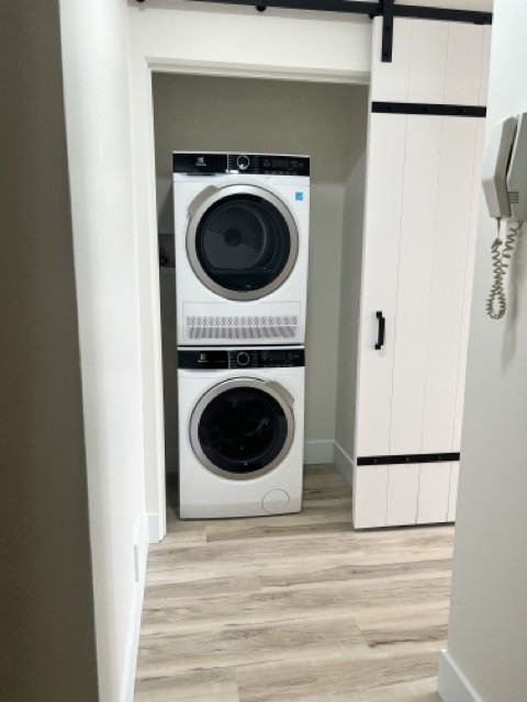 Surfside Apartments - Photo 7 of 9