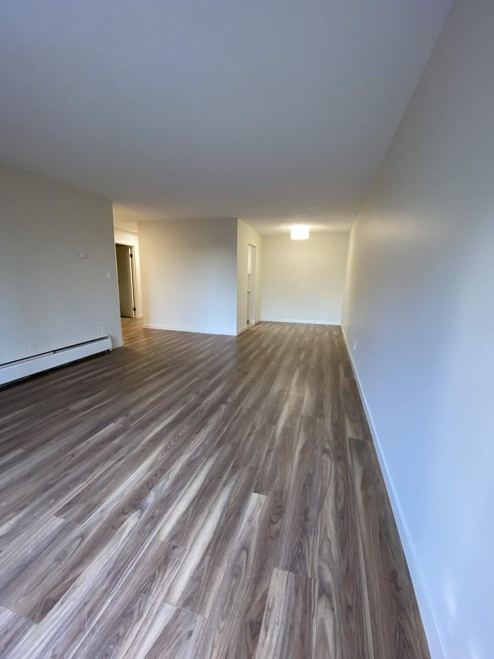 Debaren Apartments - Photo 5 of 8