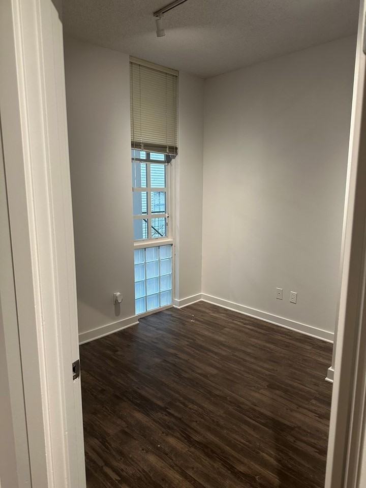 Post Alley Court - Photo 7 of 23