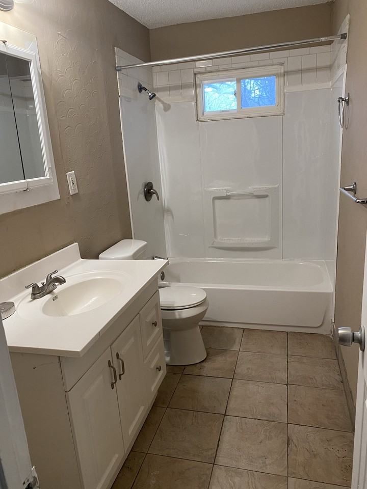 10401 Richmond Ave #1 - Photo 7 of 19