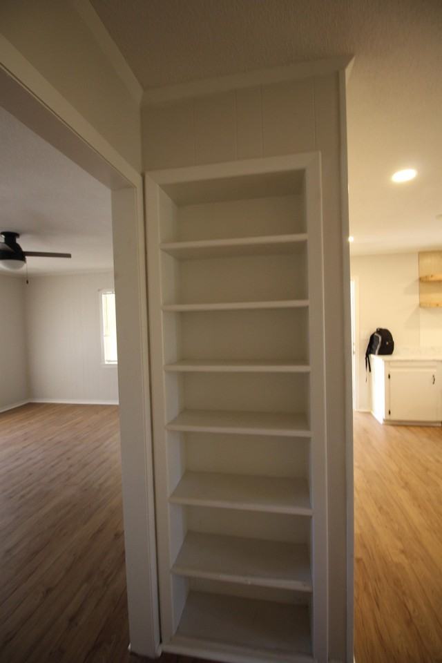 1610 W Frank St #1 - Photo 4 of 16