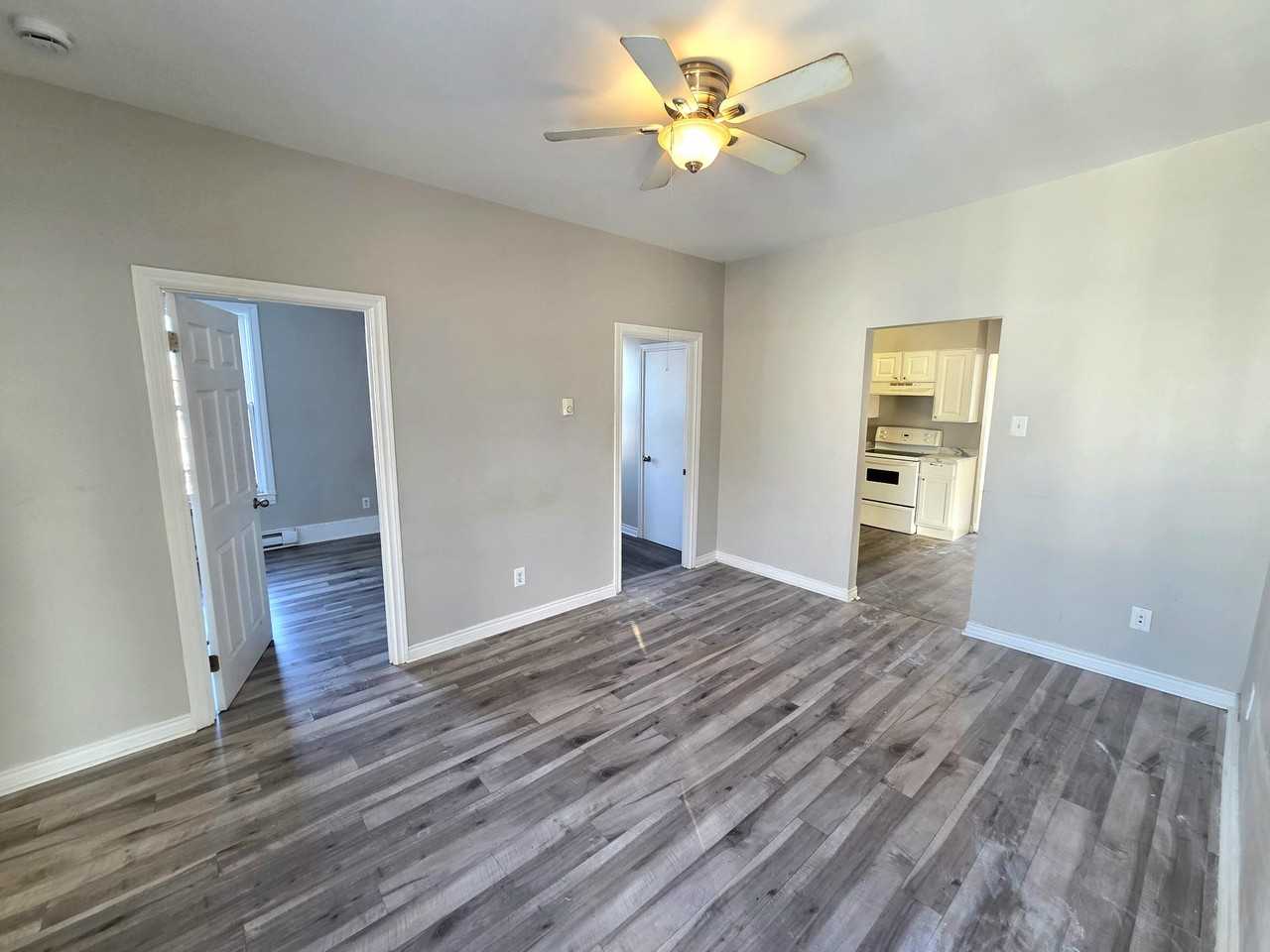 10 Cedar St #10CEDAR3 - Photo 3 of 23