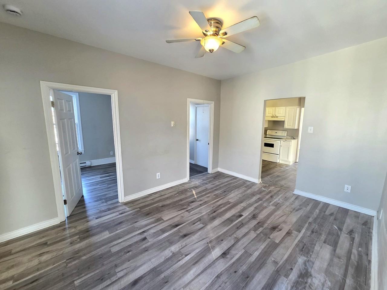 10 Cedar St #10CEDAR3 - Photo 4 of 23