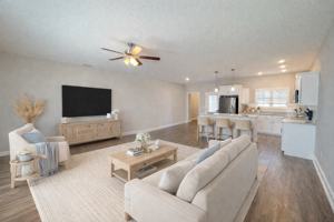 featured image of 79 Stockyard Rd #1