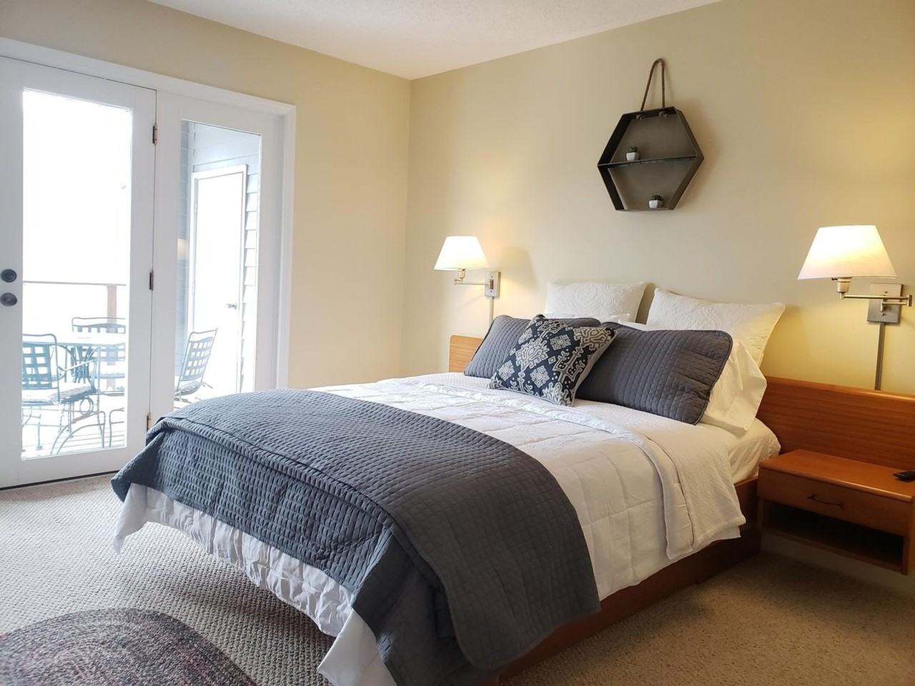 175 Hawks Peak Ln - Photo 3 of 13