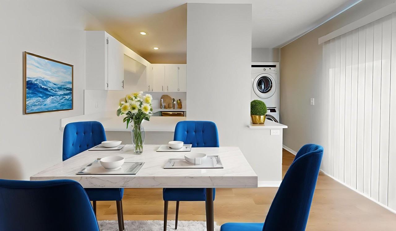 1218 NE 39th Rd - Photo 4 of 14