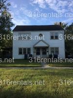 featured image of 419 E 6th St