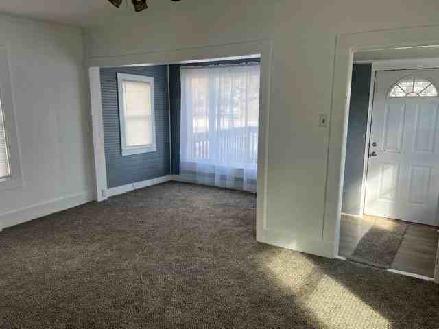 1114 N Park St #1 - Photo 3 of 19