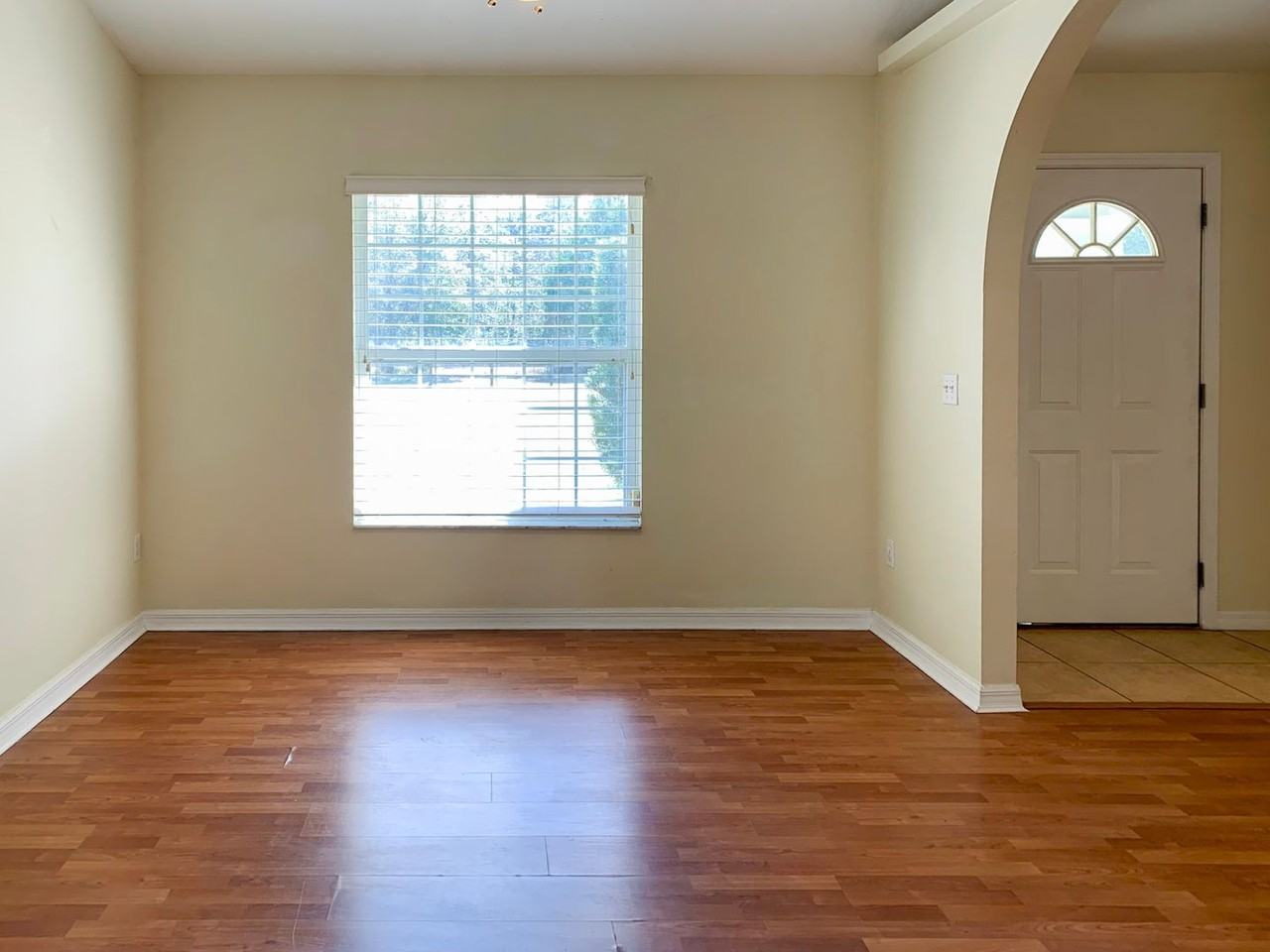 20754 Nw 57th Pl - Photo 3 of 29