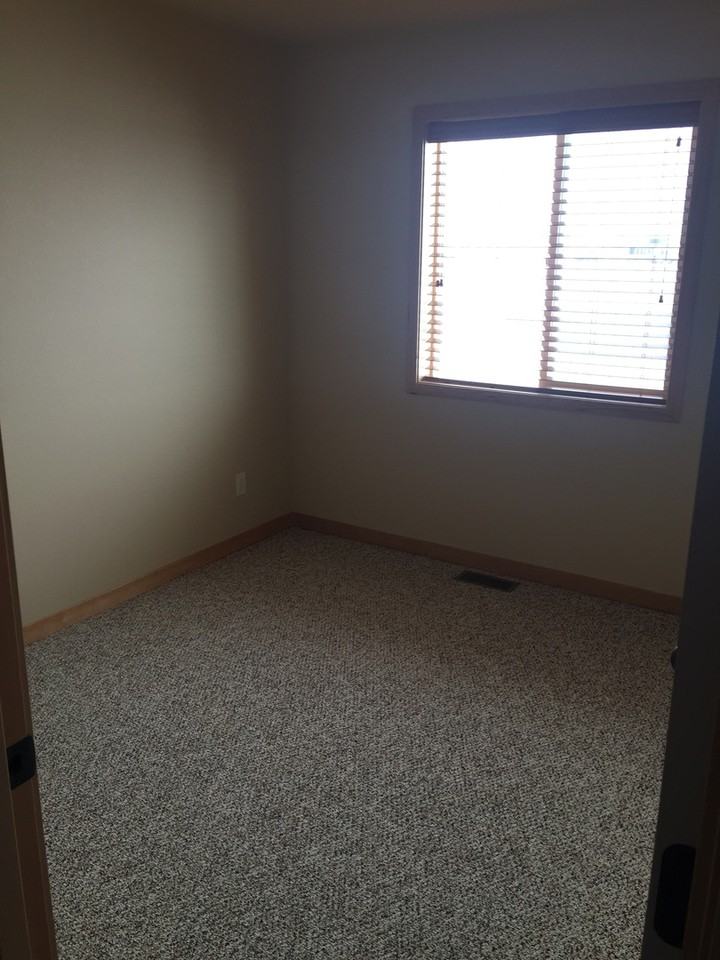 3317 Warbler Way - Photo 6 of 14