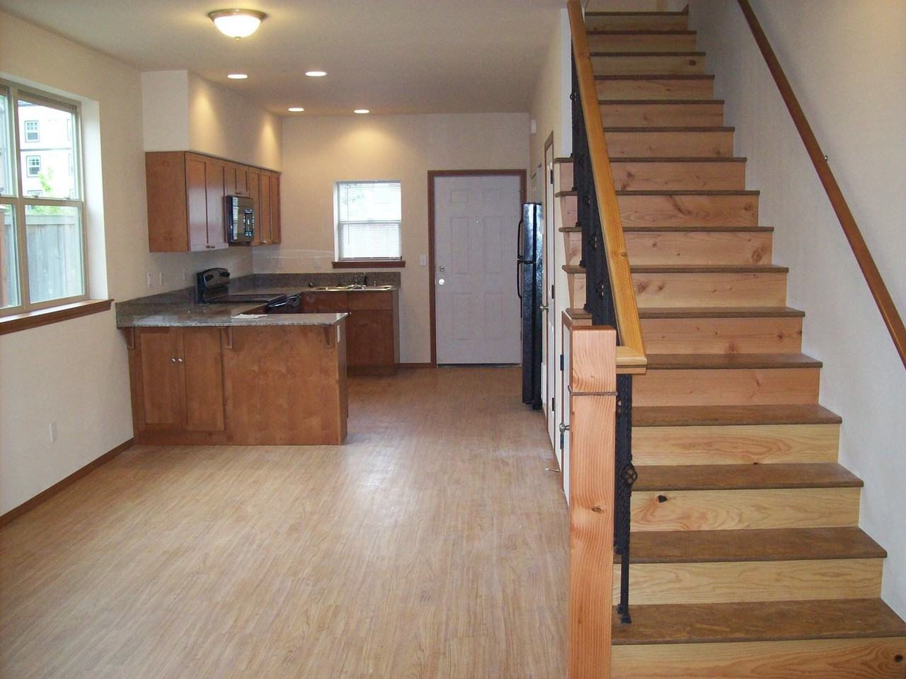 Hooge House - Photo 4 of 14