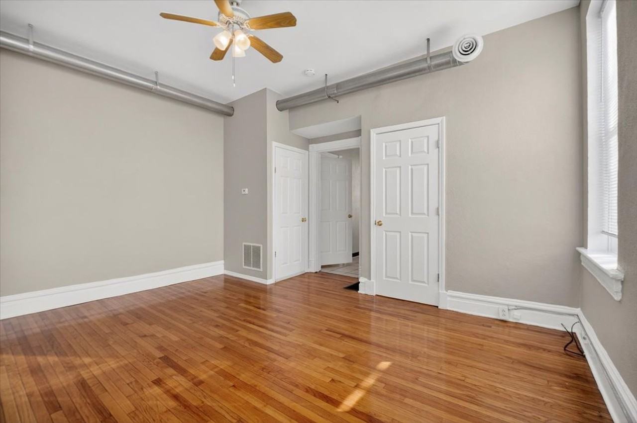 6838 Gravois Ave - Photo 3 of 20