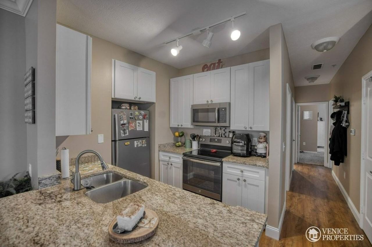 1769 1769 Drayton Court - Photo 6 of 22