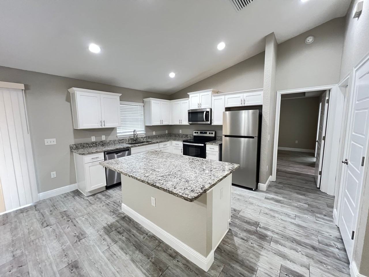 32 Fir Dr - Photo 7 of 24