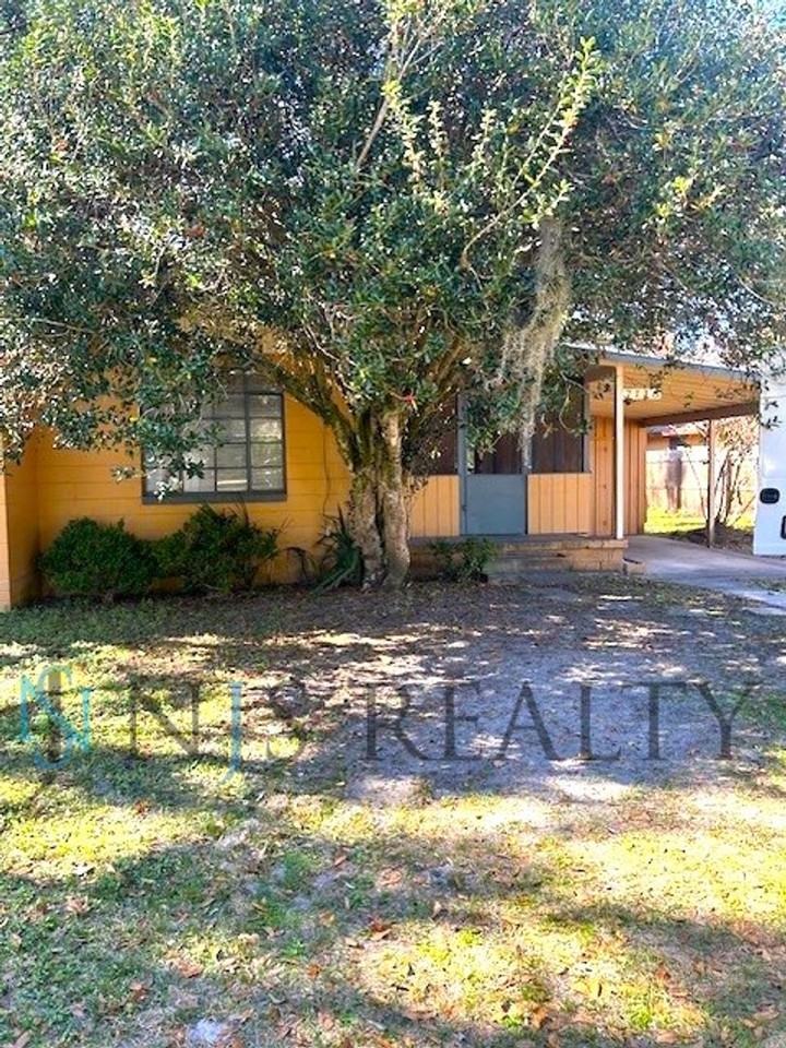 7118 Railey Cir - Photo 2 of 21