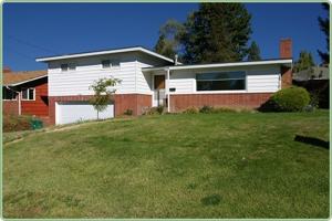 featured image of 1875 Van Ness Ave