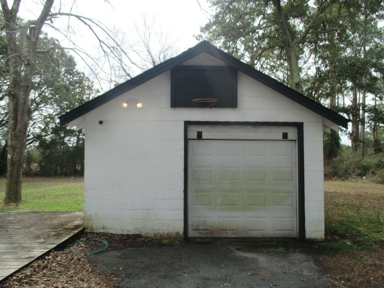 1591 Highway 24 - Photo 2 of 9