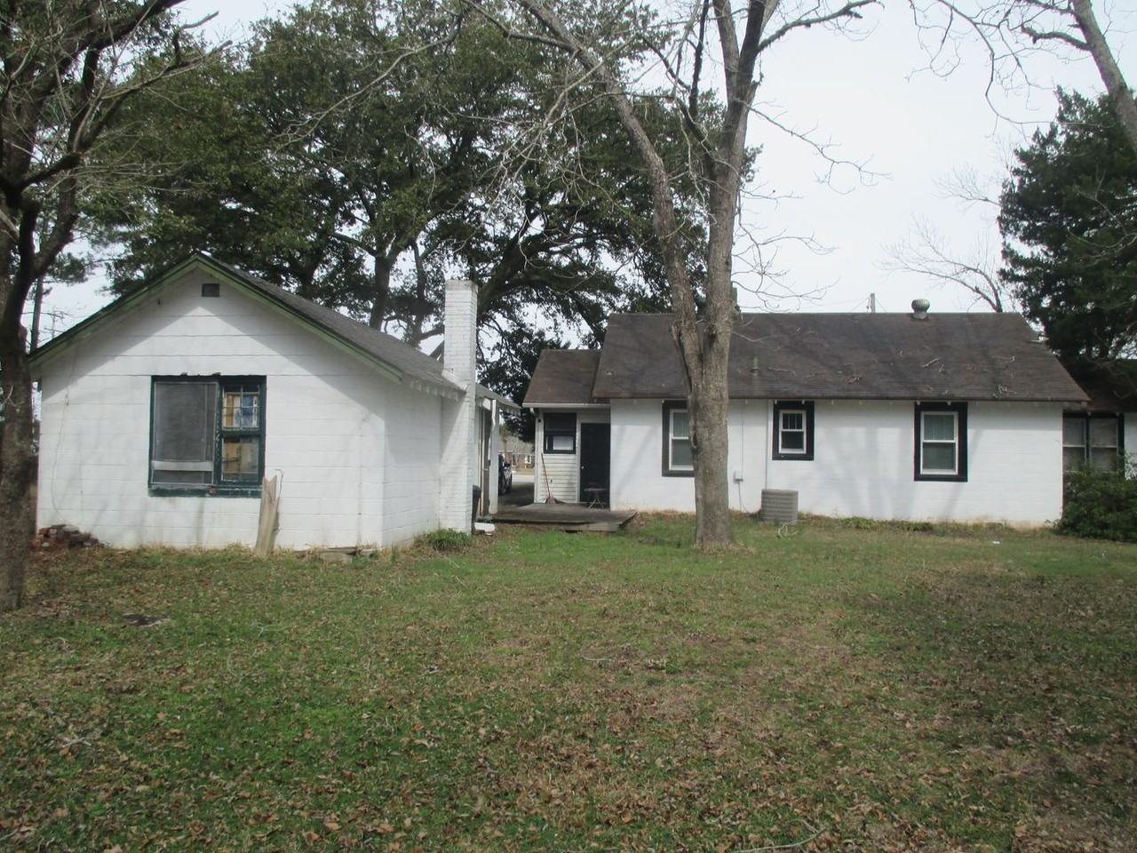 1591 Highway 24 - Photo 3 of 9