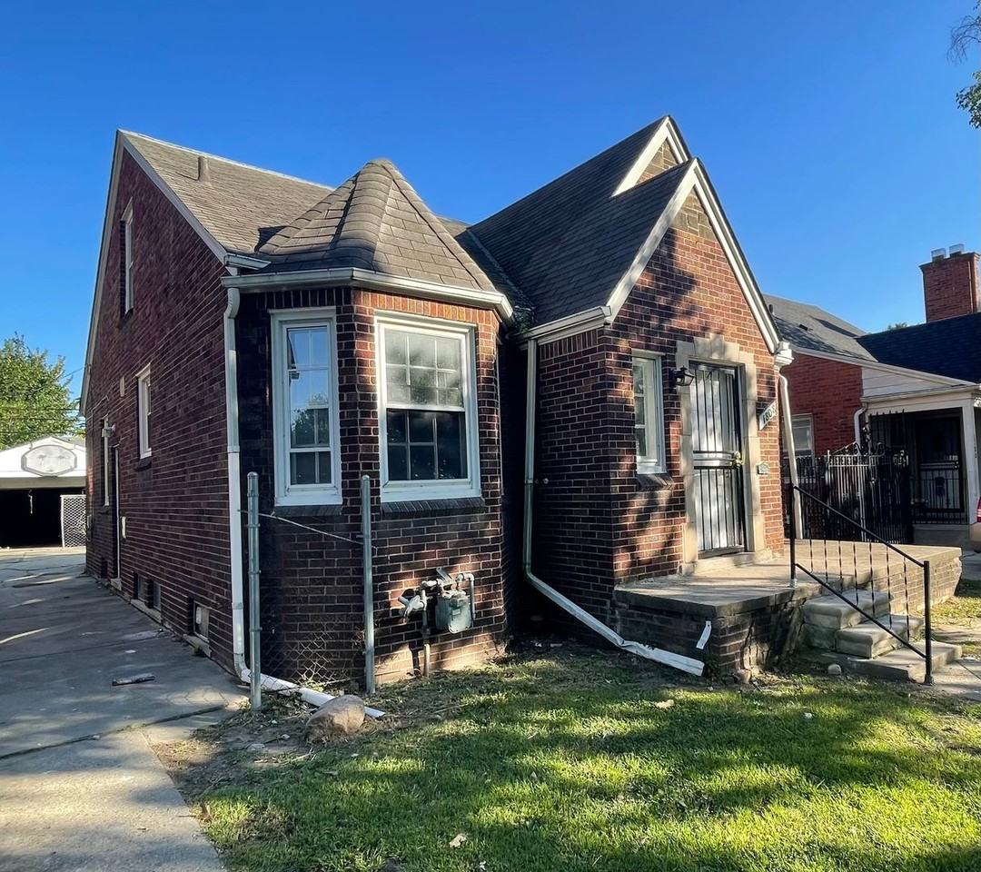 11808 Whitehill St - Photo 2 of 13