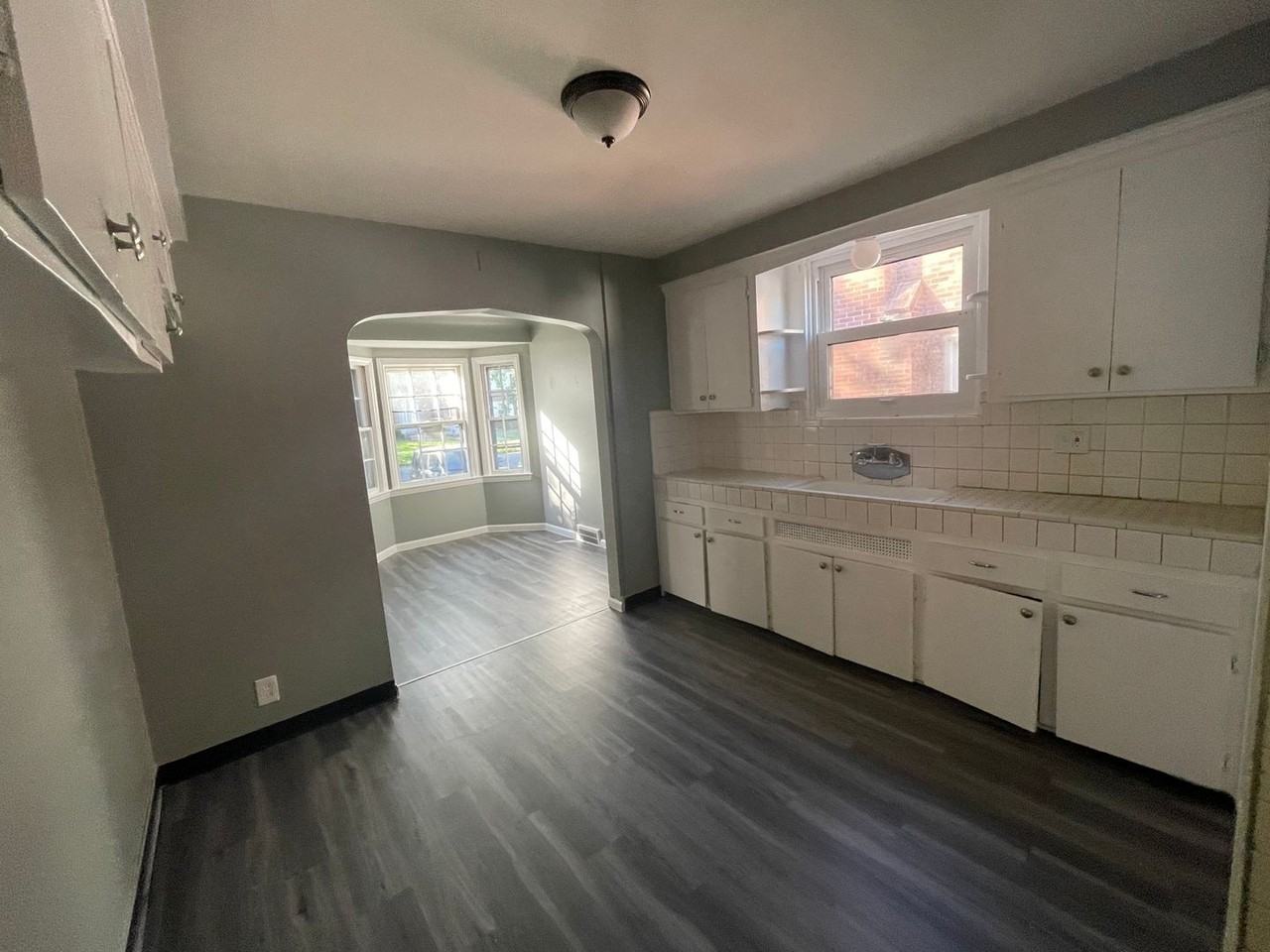 11808 Whitehill St - Photo 5 of 13