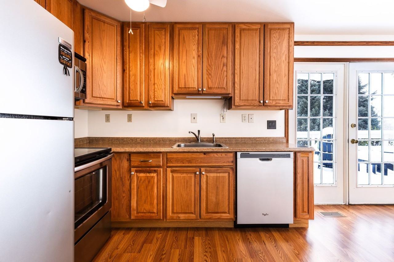 2164 Three Kings Ct - Photo 6 of 23