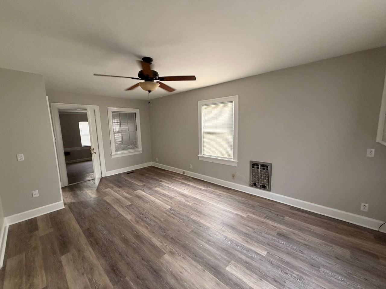 1707 Greenland Dr - Photo 6 of 15