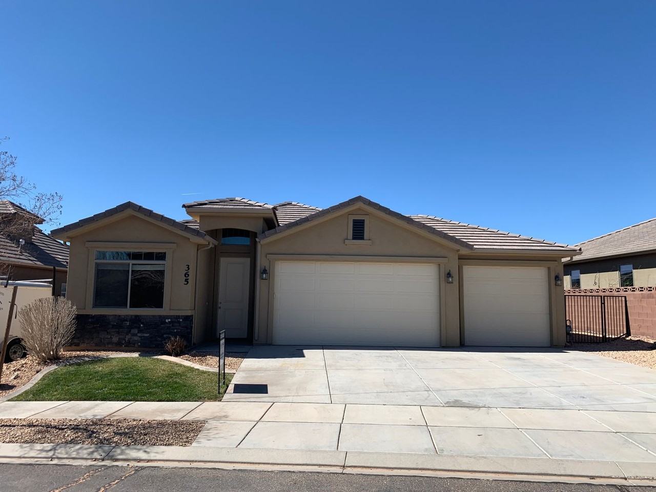 365 N 815 W - Photo 2 of 25