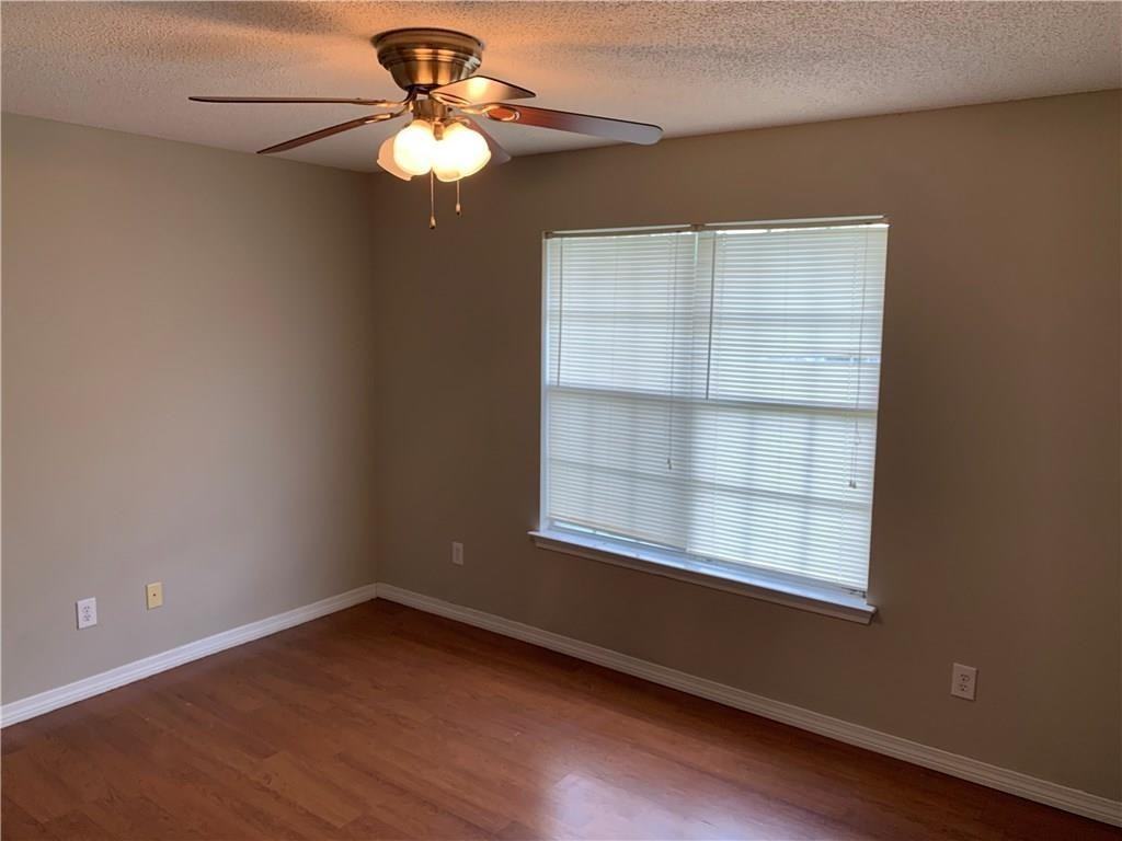 13635 Daniels Dr - Photo 7 of 12