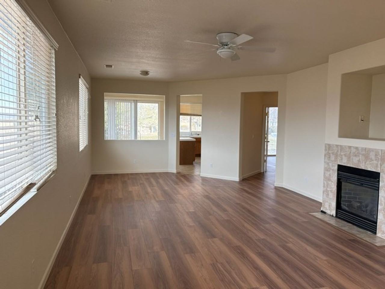 630 Champions Dr - Photo 7 of 18