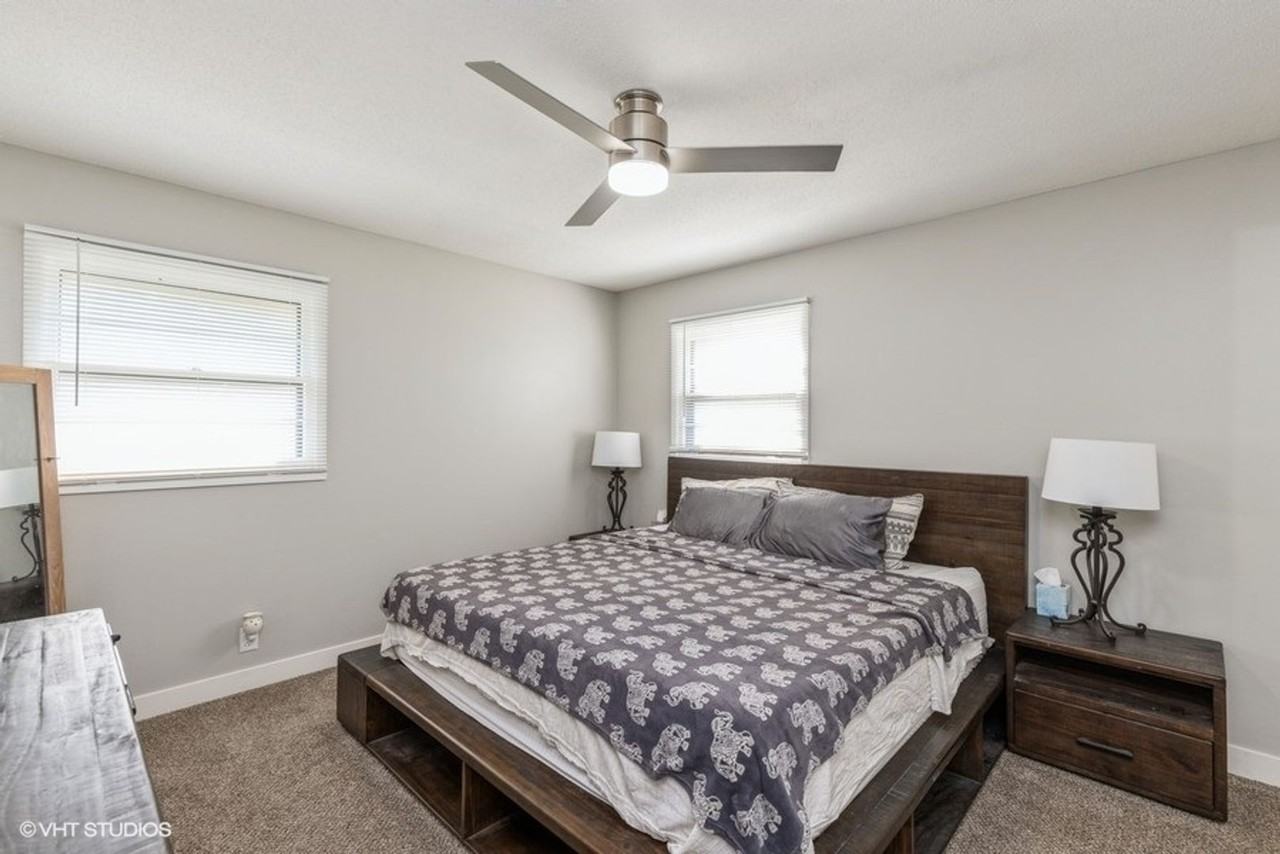 513 Nw 9th St - Photo 4 of 15