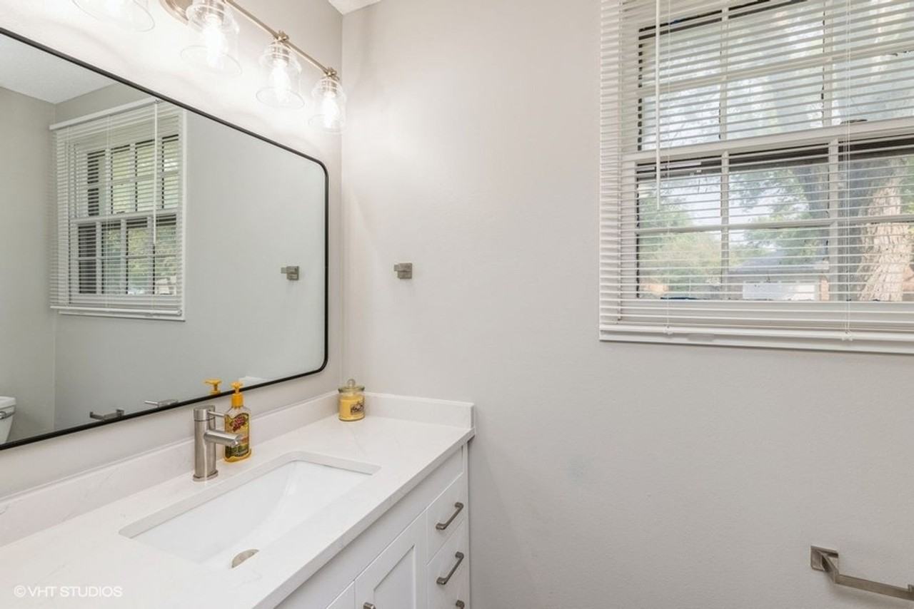 513 Nw 9th St - Photo 7 of 15