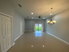 255 Sw 4th St - Photo 1 of 1