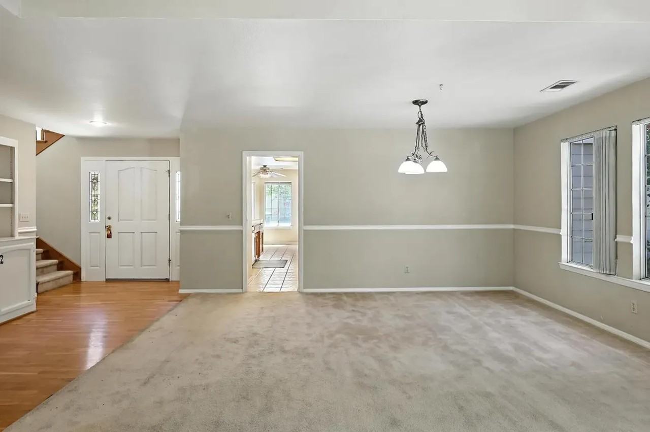 524 St Kevin Ct - Photo 7 of 32