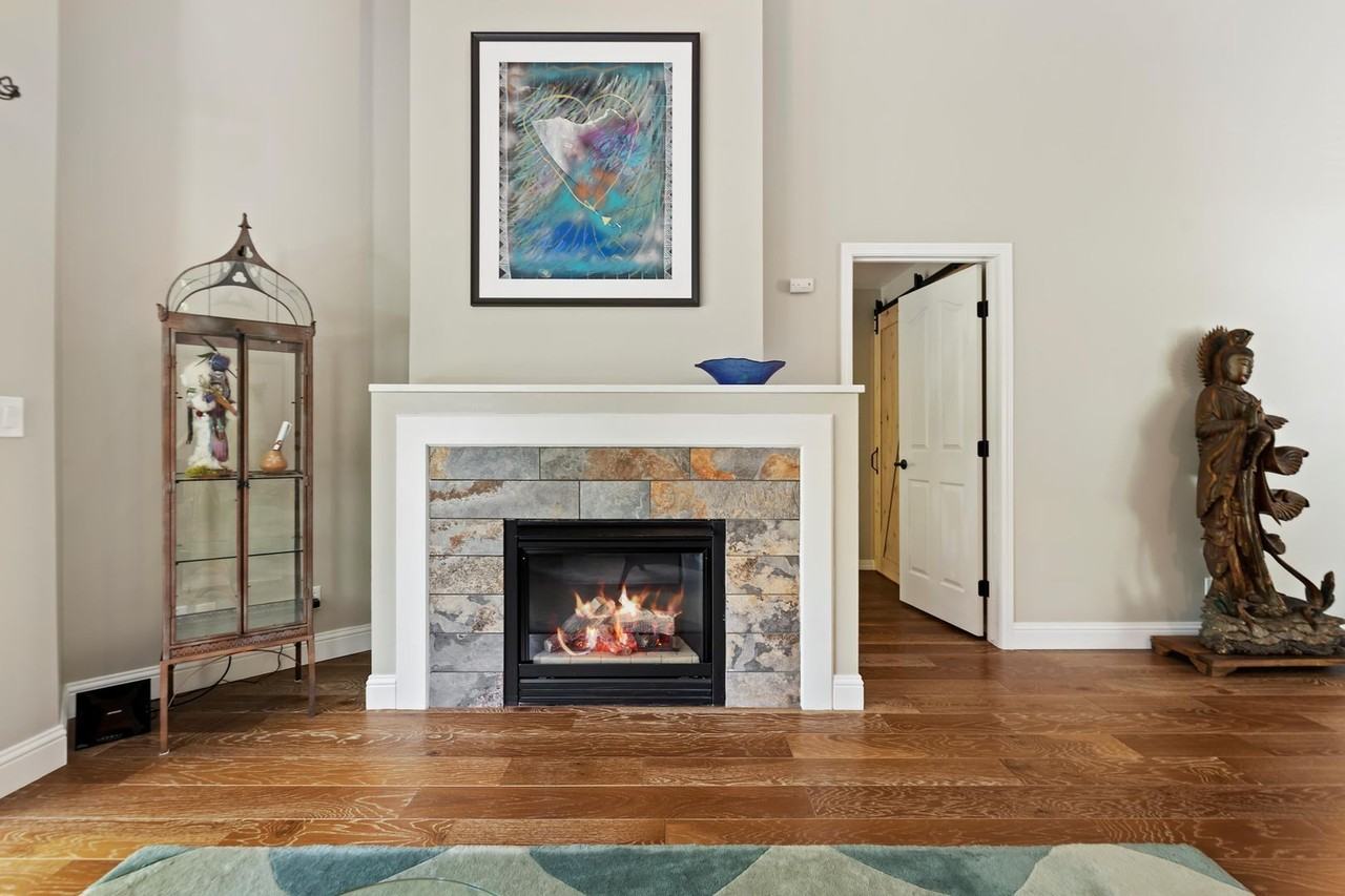 5146 S Surprise Way #202 - Photo 7 of 37