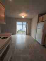 featured image of 917 W Ellendale Ave