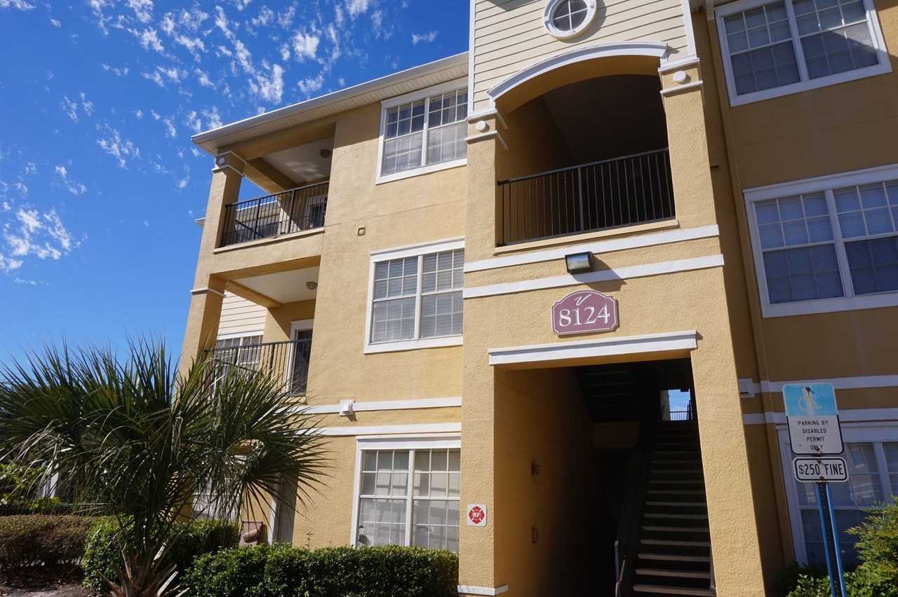 8124 Claire Ann Dr #201 - Photo 3 of 8