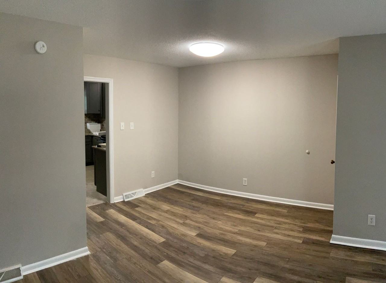 1234 N Dobys Bridge Rd - Photo 5 of 20