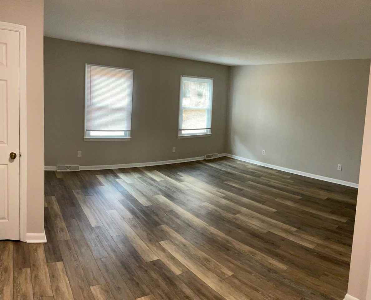 1234 N Dobys Bridge Rd - Photo 6 of 20