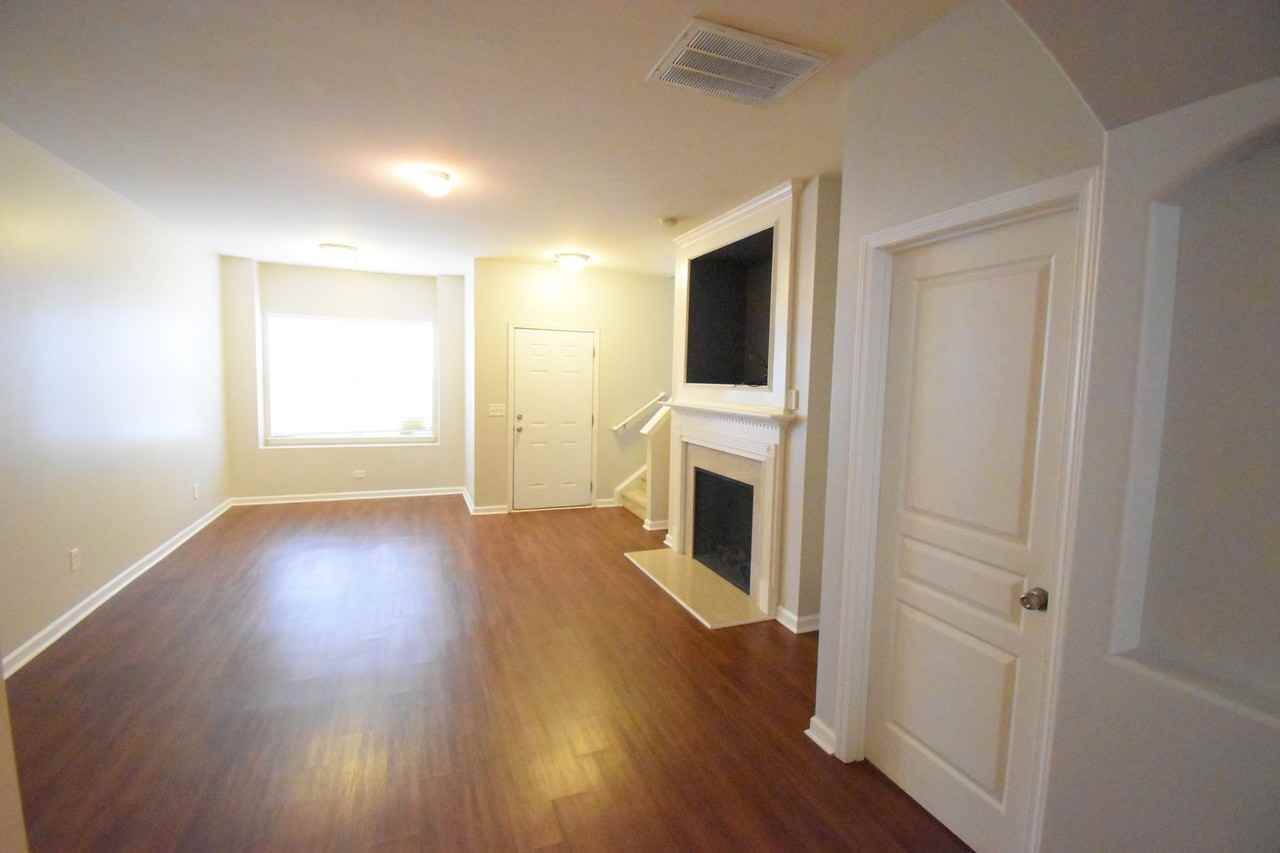 12660 Persimmon Tree Dr - Photo 2 of 13