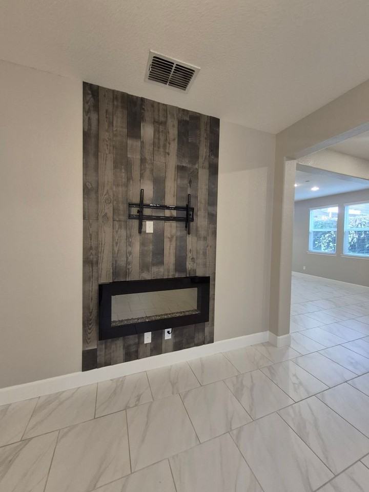 624 Saint Armel Pl - Photo 4 of 27