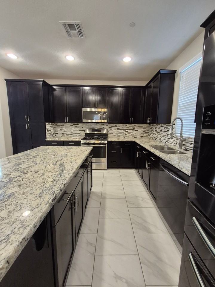 624 Saint Armel Pl - Photo 5 of 27