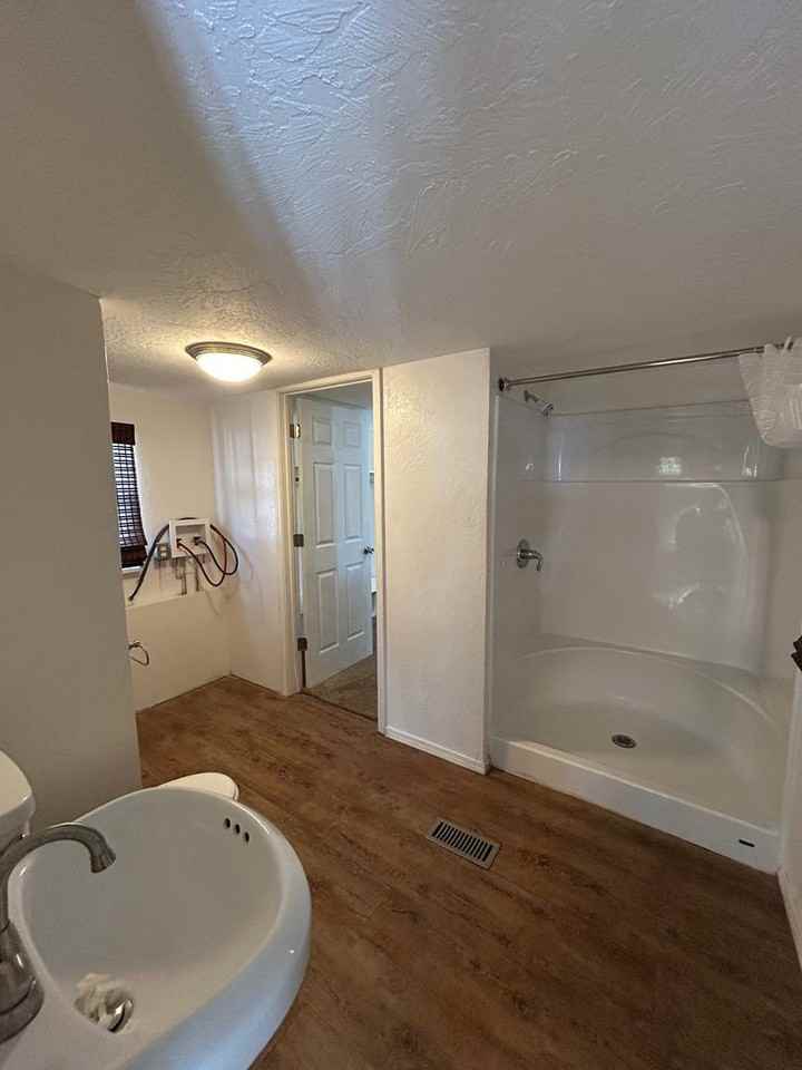 24 Skyline Dr - Photo 7 of 18