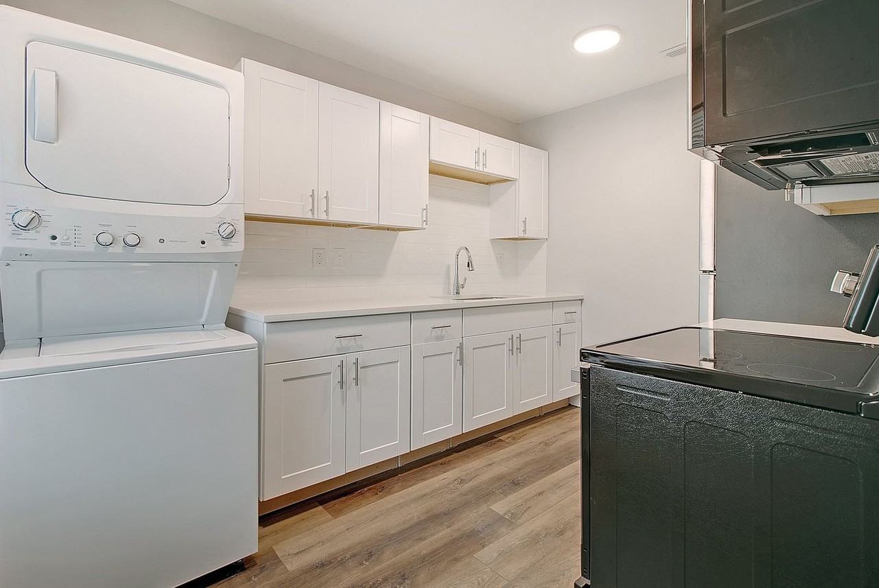 4003 S Rhett Ave - Photo 7 of 25