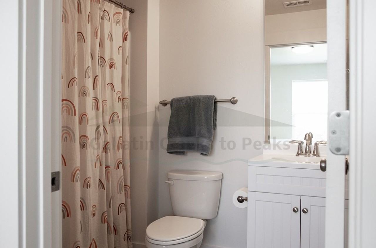 2282 Renee Way - Photo 5 of 12