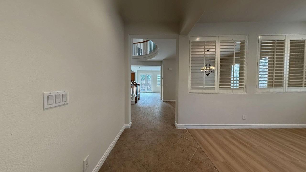 13767 Star Ruby Ave - Photo 5 of 50