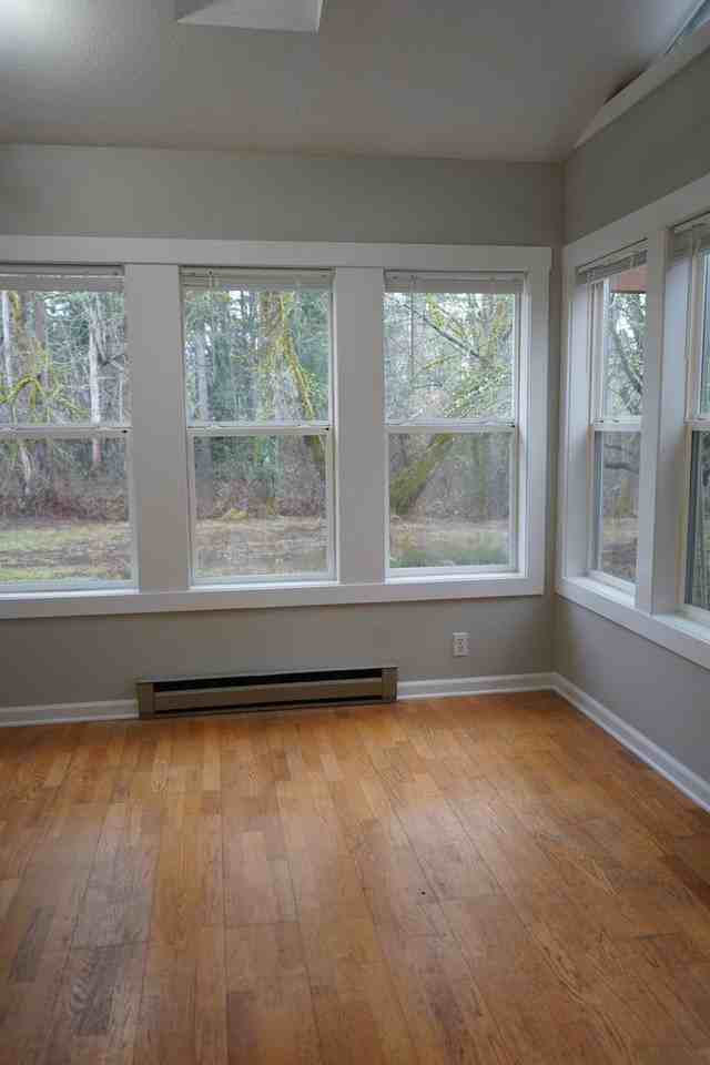 9104 Ne 34th Ave - Photo 4 of 12