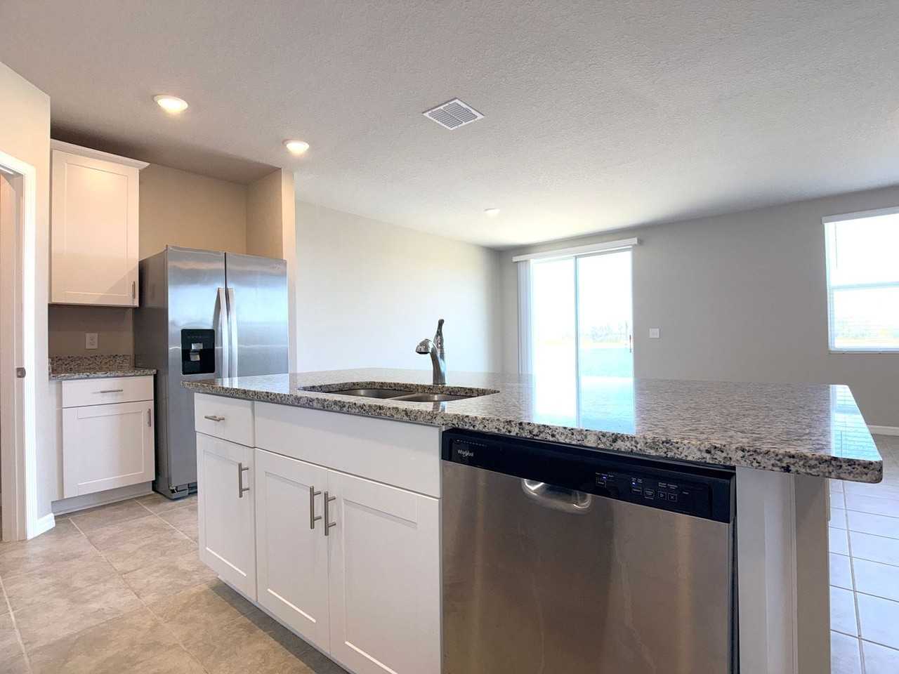 1611 Bark Ridge Dr - Photo 7 of 30