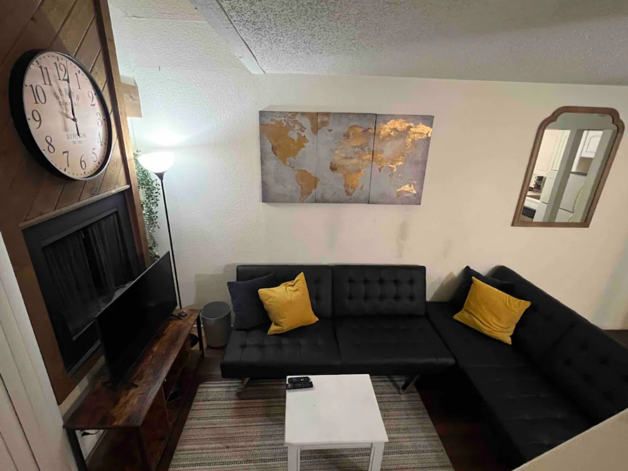 701 W. 25th St - Photo 4 of 10