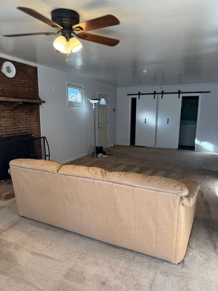 1908 Berkshire Dr - Photo 7 of 27